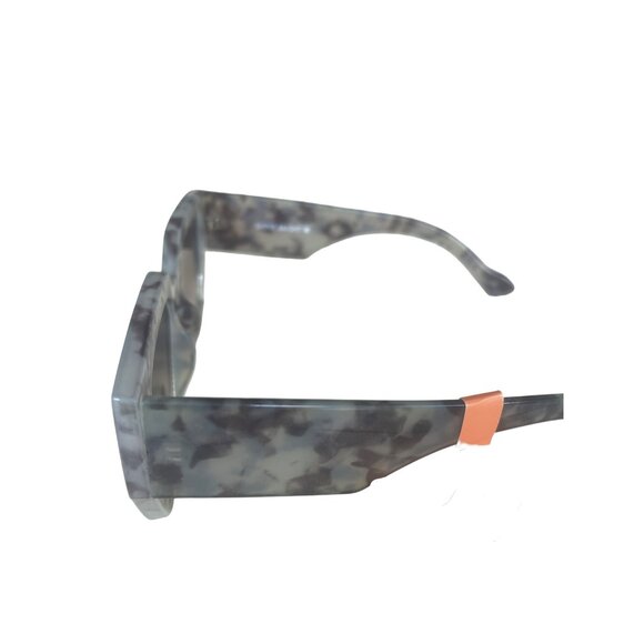 NWT Women's Gray/Green Camo Tortoise Shell Oversized Chunky Sunglasses - Picture 3 of 5